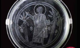 Coppa in vetro con raffigurazione di Cristo da Ittiri (SS)