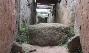 Tomba dei giganti di Coddu Vecchiu